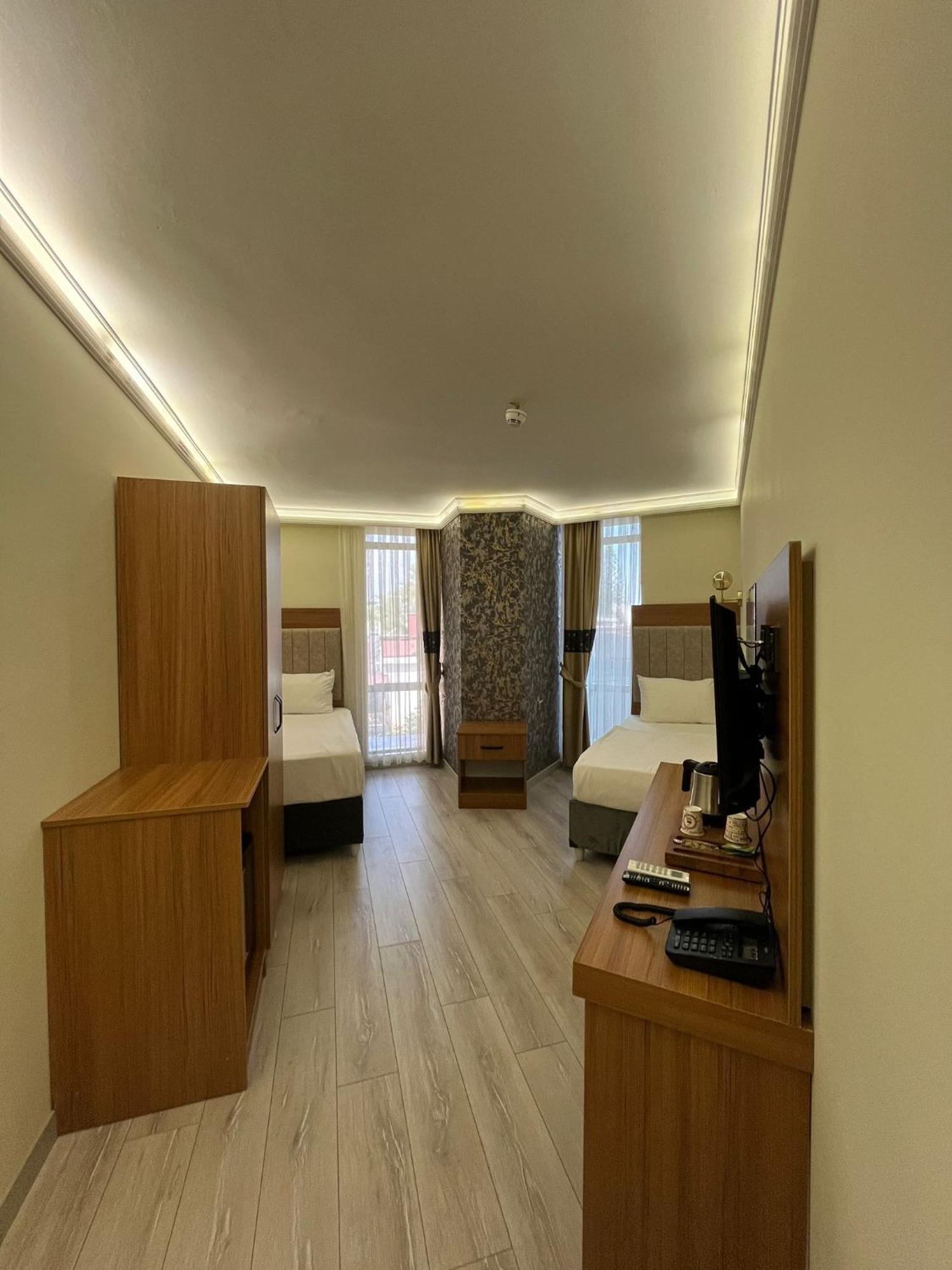 Golden Lux Hotel Antalya Exterior photo